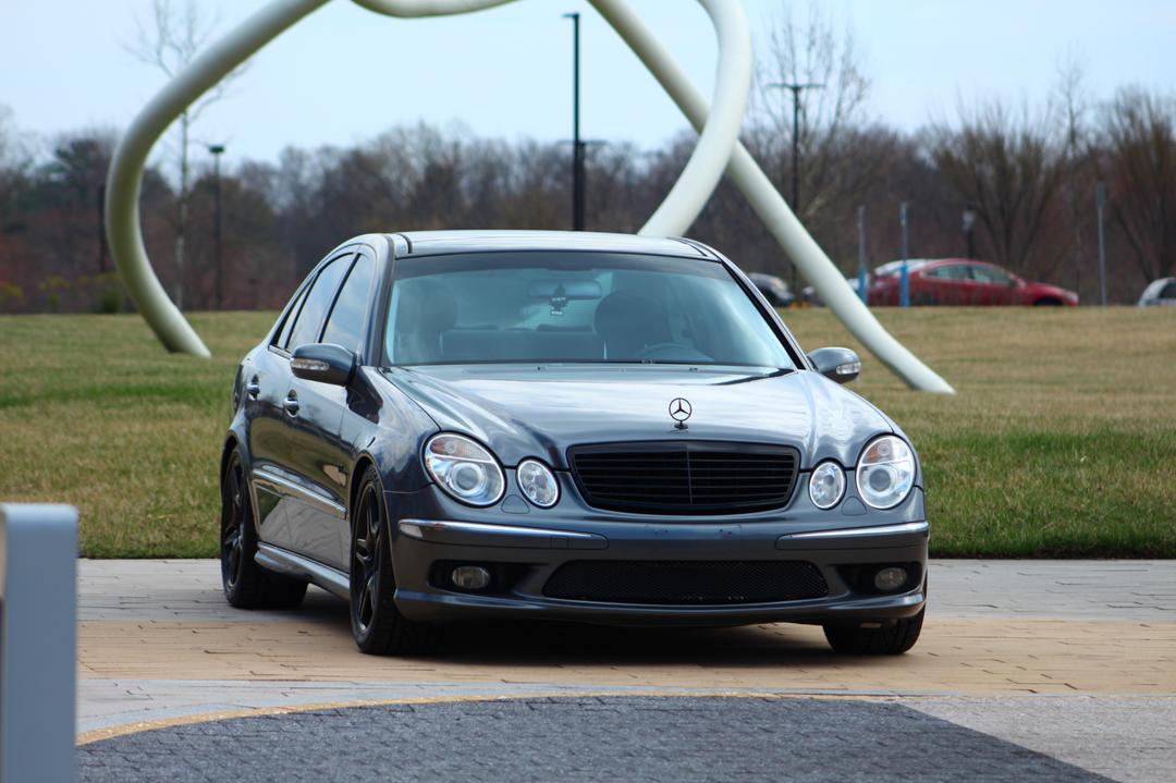 Mercedes-Benz_E Class 
