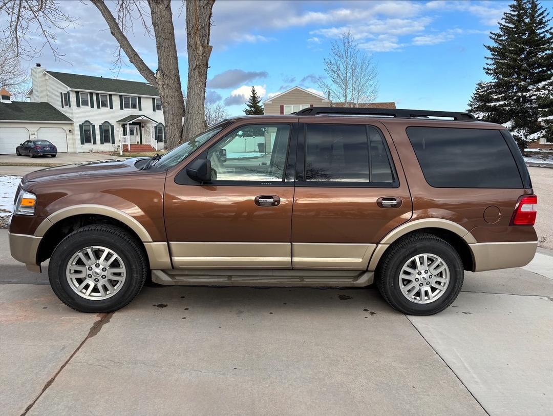 Ford_Expedition 