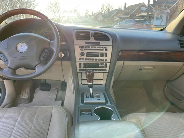 car_image_202x236