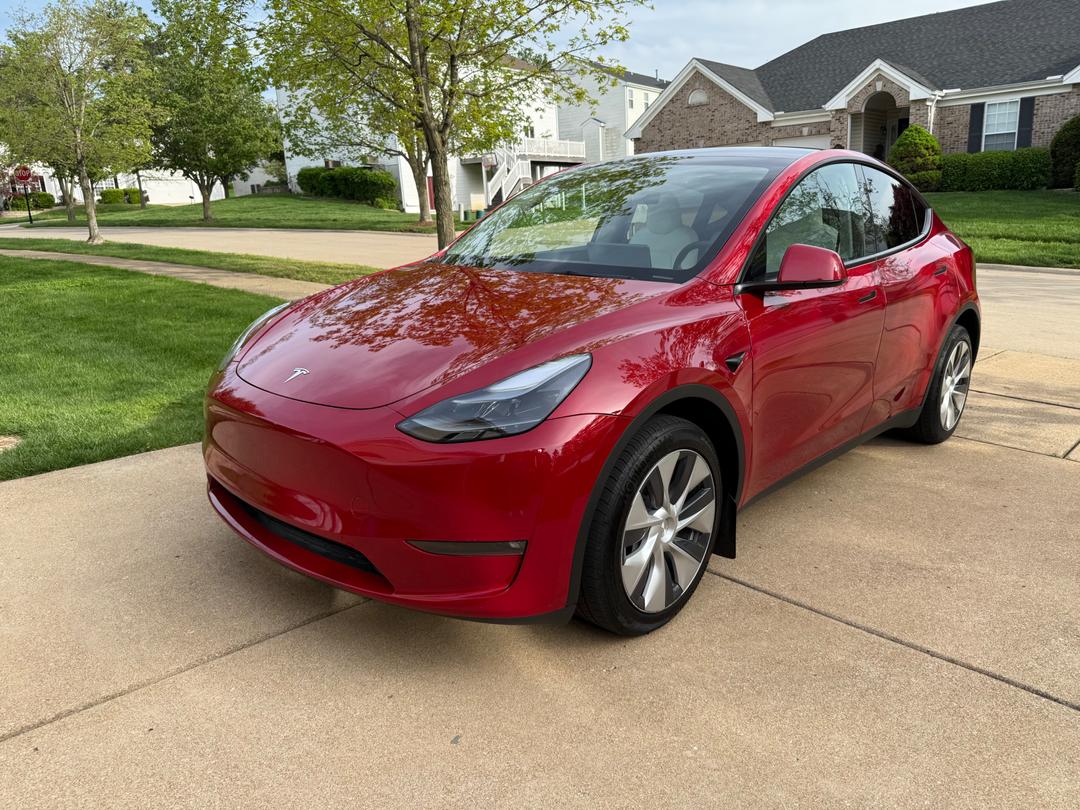 Tesla_Model Y 