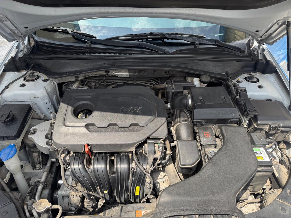 car_image_564x480 - 