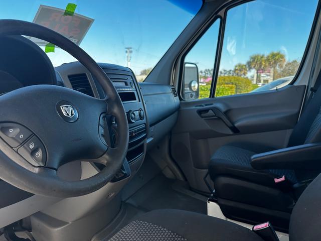 car_image_202x236