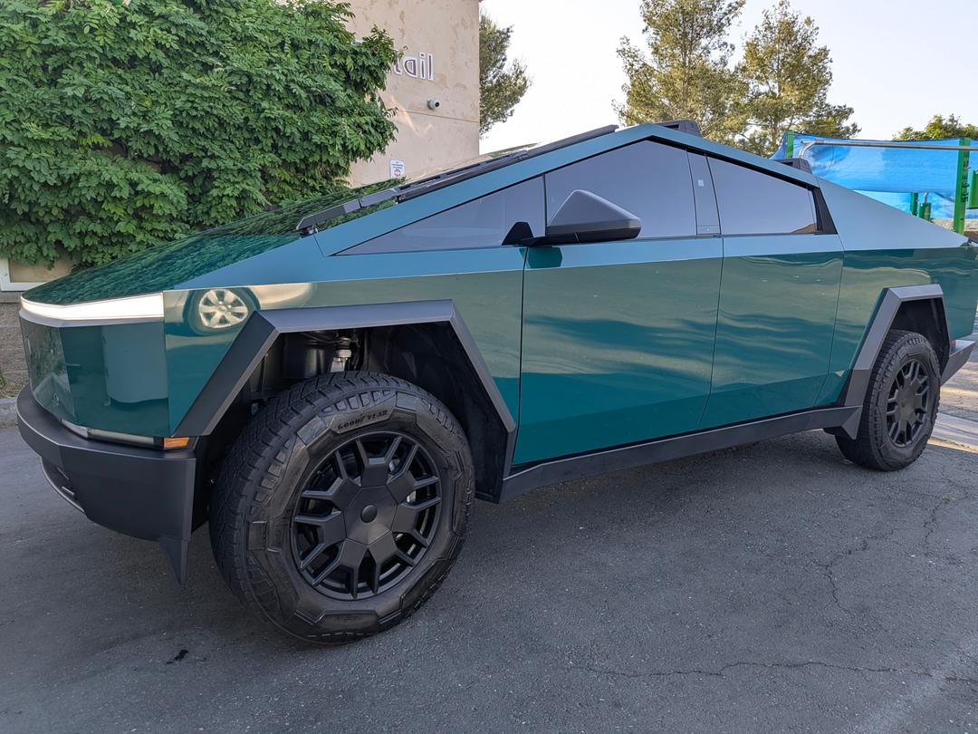 Tesla_Cybertruck 