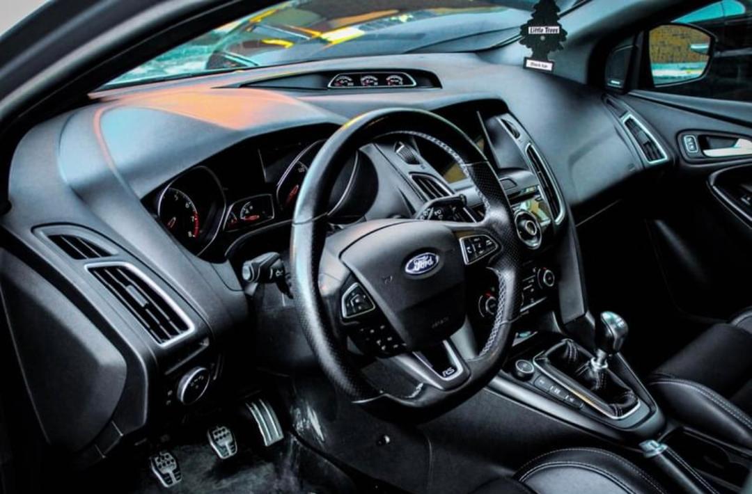 Ford_Focus 