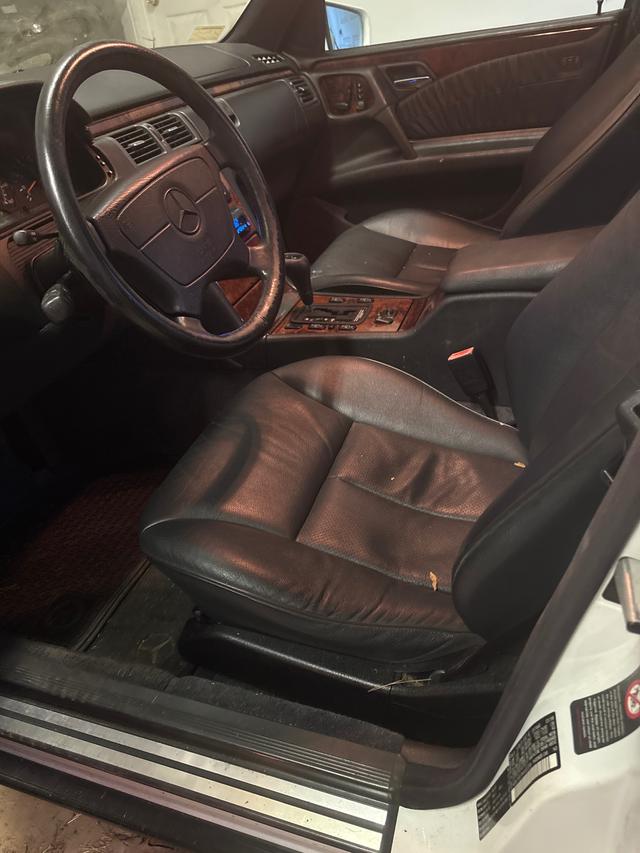 car_image_202x236
